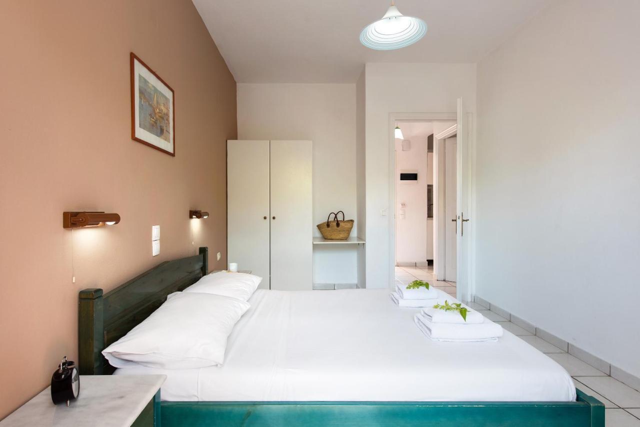 Eriva Hotel Acharavi  Eksteriør billede